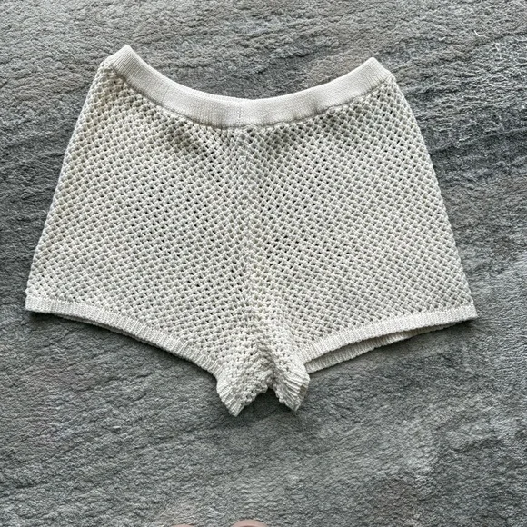 Aerie Knit Crochet Boho High Waist Shorts | XL - Picture 2 of 6